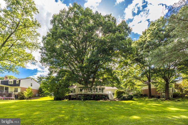 $1,680,000 | 1207 Meadow Green Lane, McLean, VA 22102