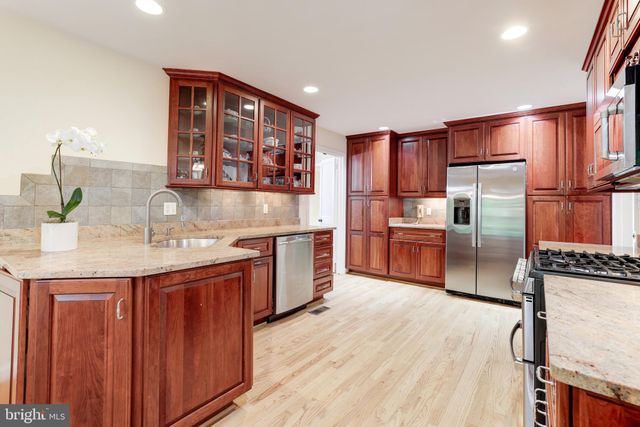 $1,680,000 | 1207 Meadow Green Lane, McLean, VA 22102