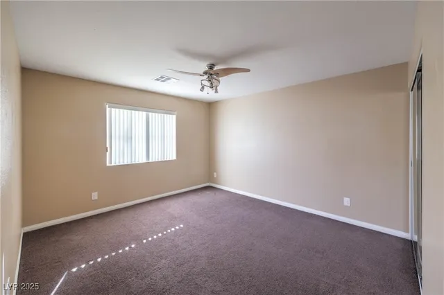 $2,900 | 121 Pettswood Drive, Henderson, NV 89002