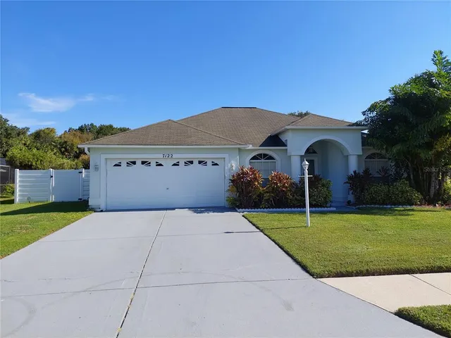 $2,850 | 7122 87th Lane East, Palmetto, FL 34221