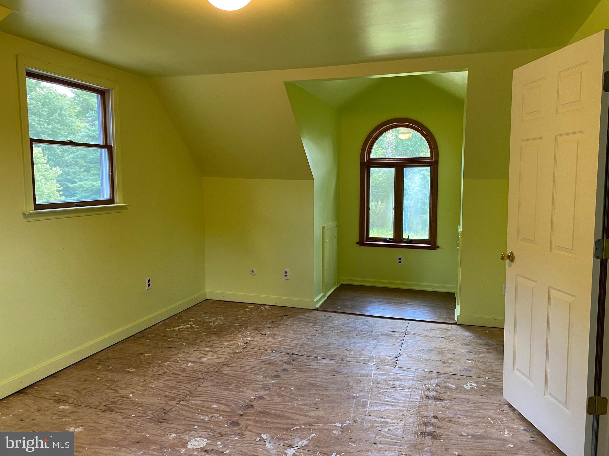 412 Center School Road Perkasie, PA 18944 - Photo 24 of 32 3rd Bedroom