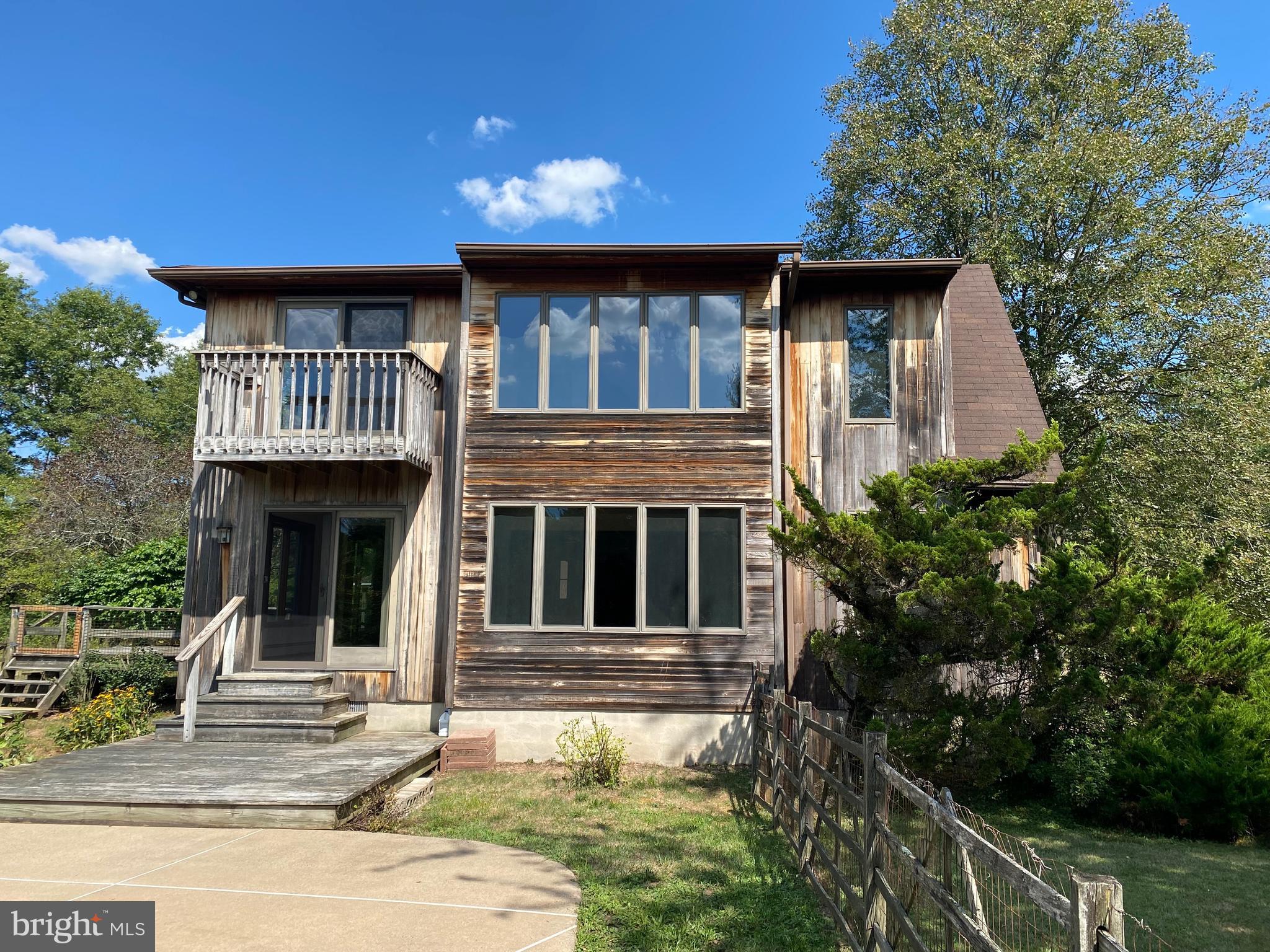 412 Center School Road Perkasie, PA 18944 - Photo 3 of 32 Side Elevation from poolside