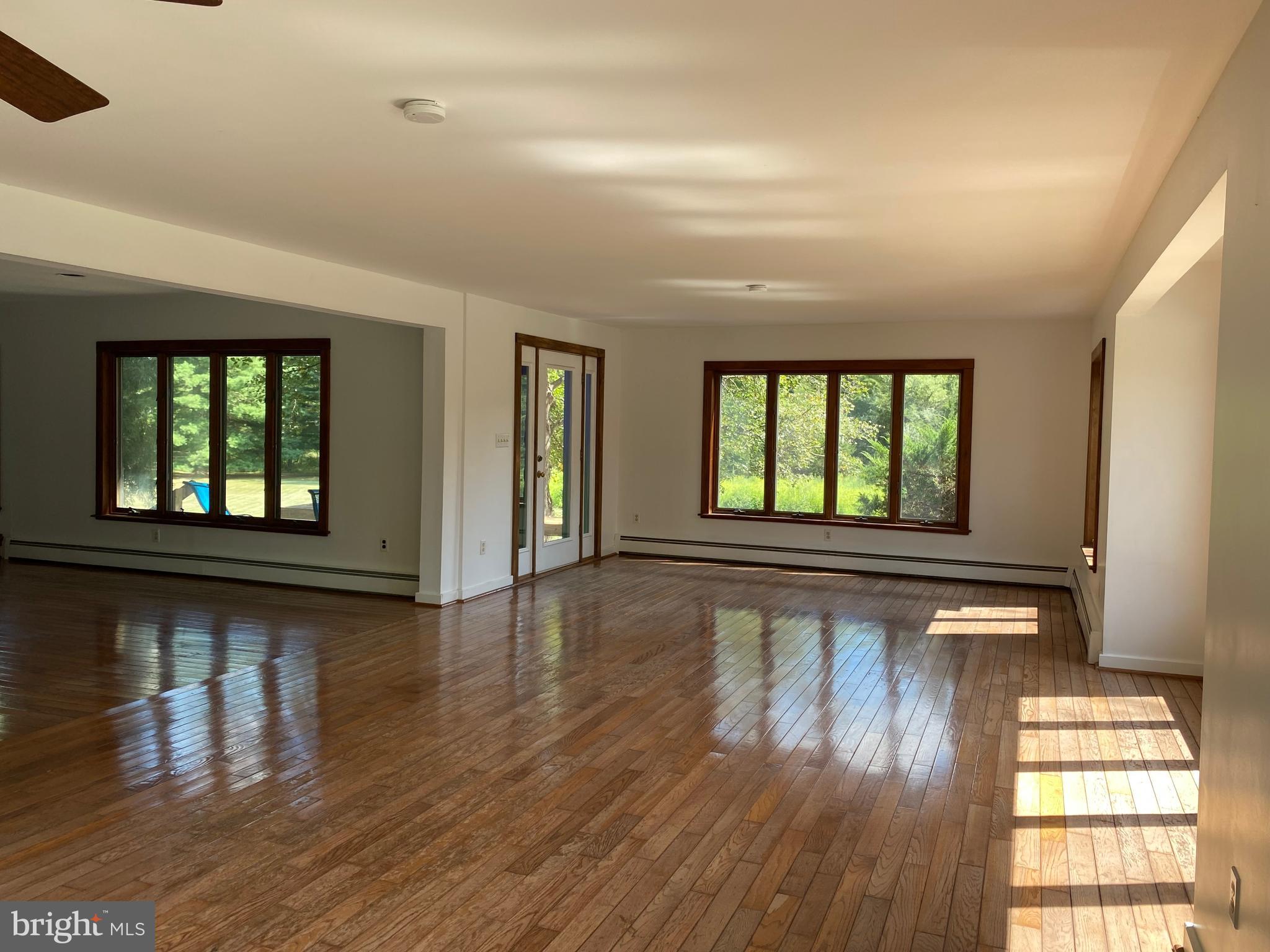 412 Center School Road Perkasie, PA 18944 - Photo 6 of 32 Great Room
