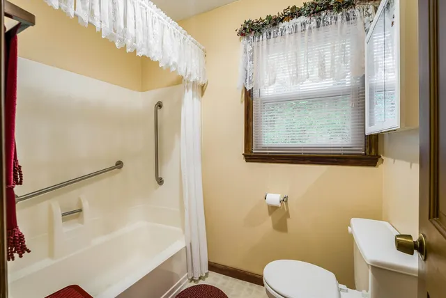 $345,000 | 204 Spotswood Lane, McGaheysville, VA 22840