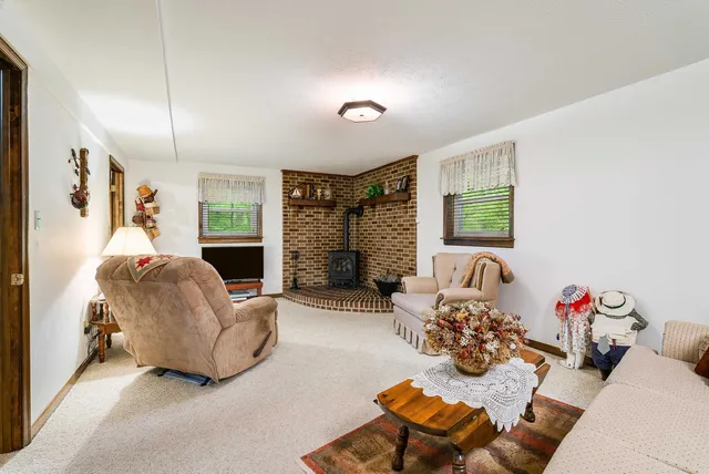 $345,000 | 204 Spotswood Lane, McGaheysville, VA 22840