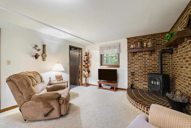 $345,000 | 204 Spotswood Lane, McGaheysville, VA 22840