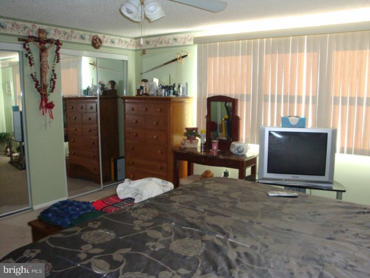 10824 Harrow Road Philadelphia, PA 19154 - Photo 13 of 20