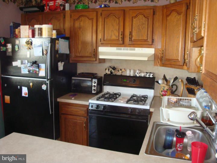 10824 Harrow Road Philadelphia, PA 19154 - Photo 8 of 20