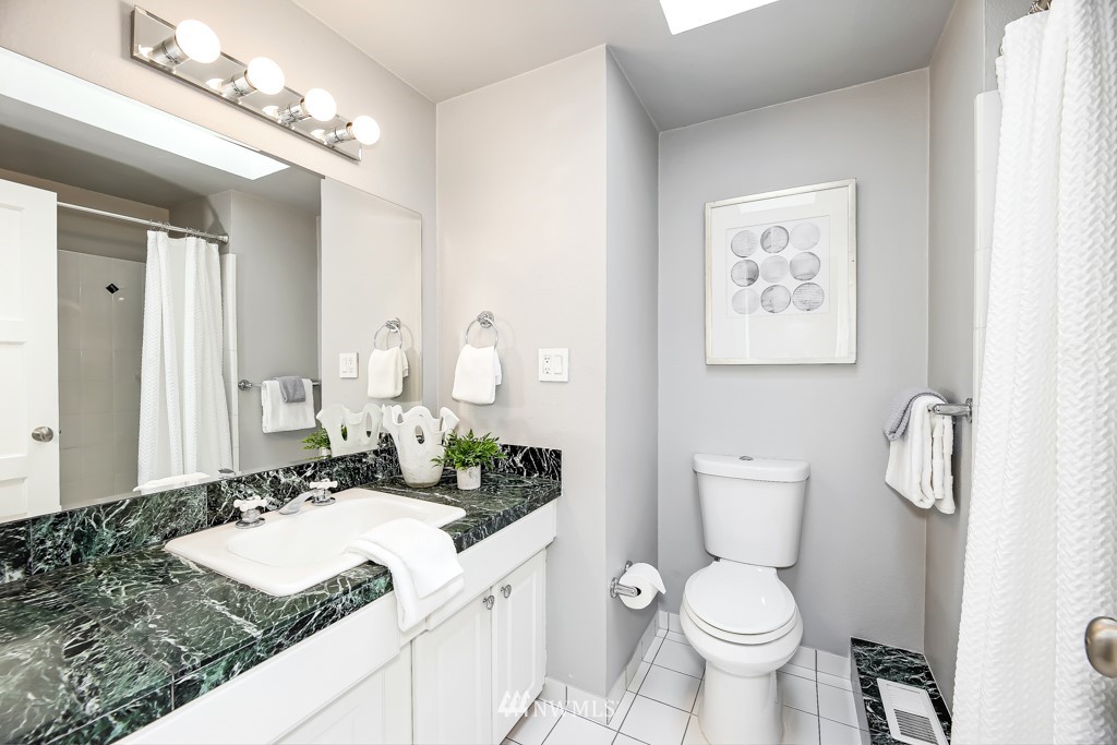 10716 Northeast 187th Street Bothell, WA 98011 - Photo 15 of 30 Gallery Image 15