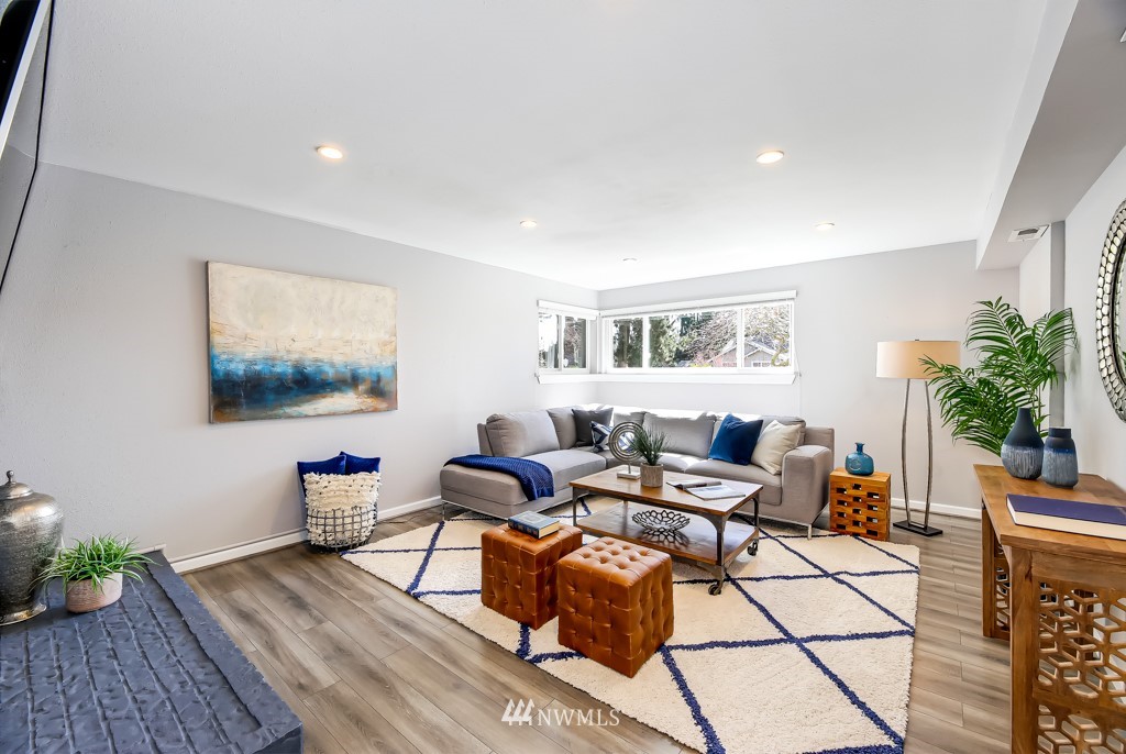 10716 Northeast 187th Street Bothell, WA 98011 - Photo 18 of 30 Gallery Image 18