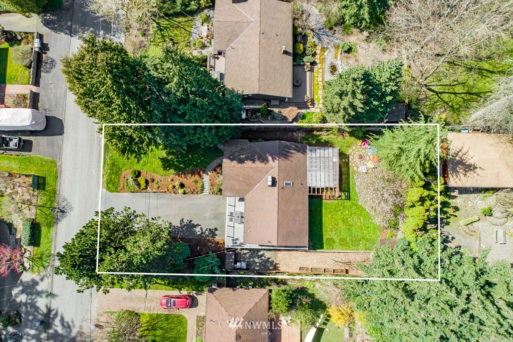 10716 Northeast 187th Street Bothell, WA 98011 - Photo 26 of 30 Gallery Image 26