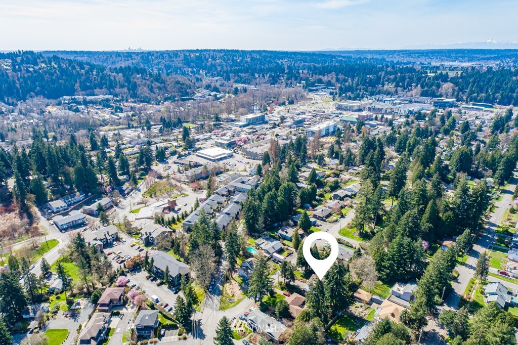 10716 Northeast 187th Street Bothell, WA 98011 - Photo 28 of 30 Gallery Image 28
