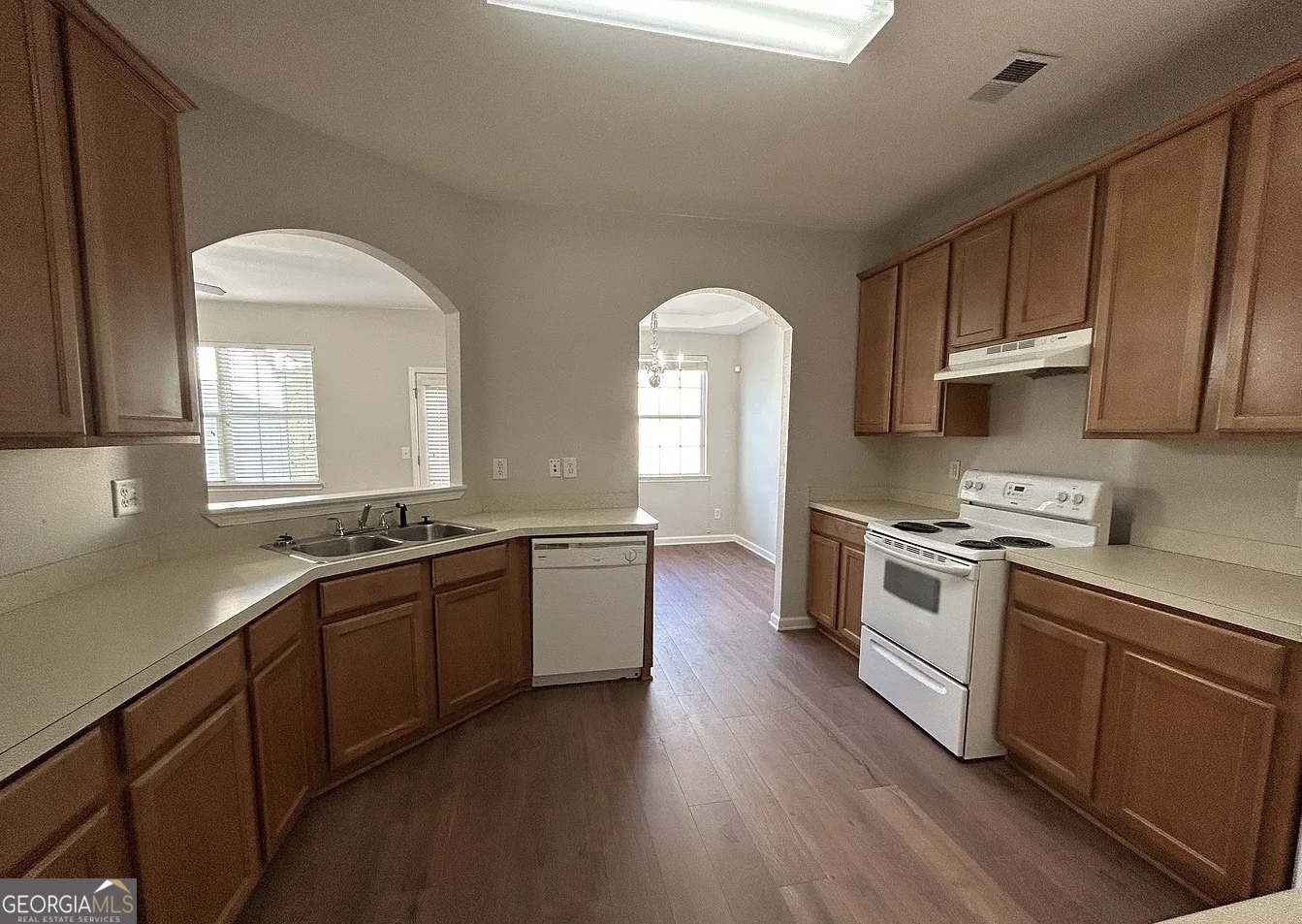 189 Ridgemont Road Canton, GA 30114 - Photo 7 of 15