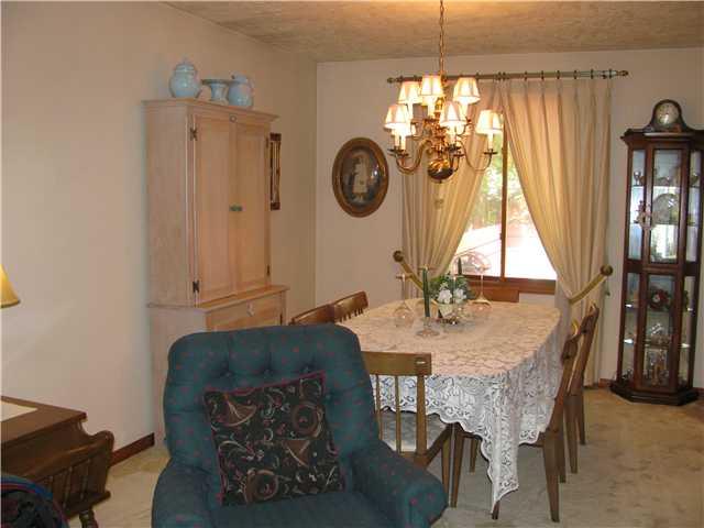 758 Canyon Road Indianapolis, IN 46217 - Photo 3 of 14 Gallery Image 3