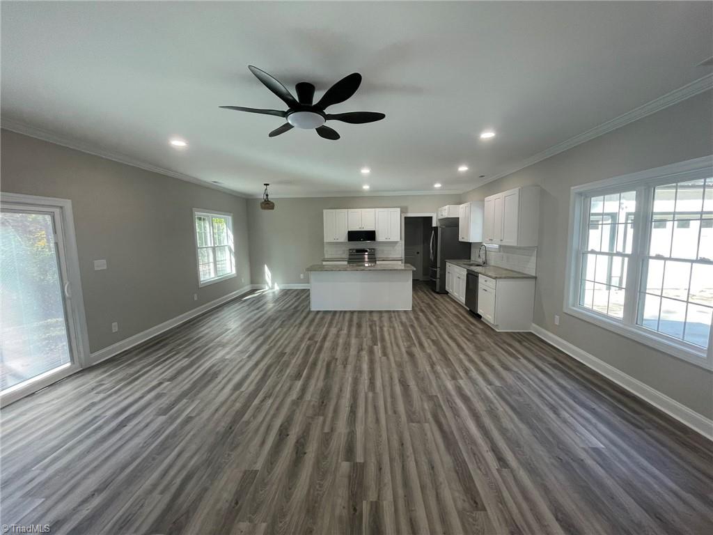 722 Princess Road Greensboro, NC 27455 - Photo 8 of 39 Gallery Image 8
