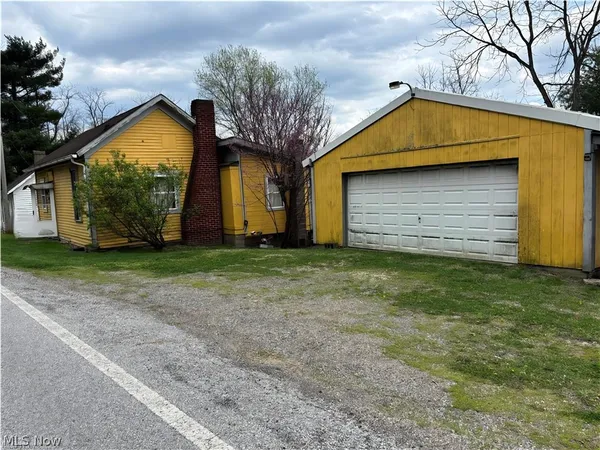 $76,500 | 13516 Old Glory Road, Lore City, OH 43755