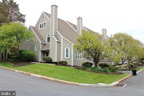 5 Wellfleet Lane Chesterbrook, PA 19087 - Photo 2 of 39