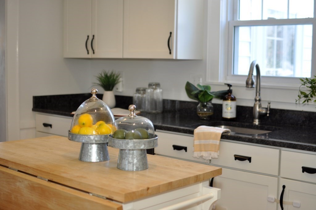 295 Appleton Street Arlington, MA 02476 - Photo 16 of 37