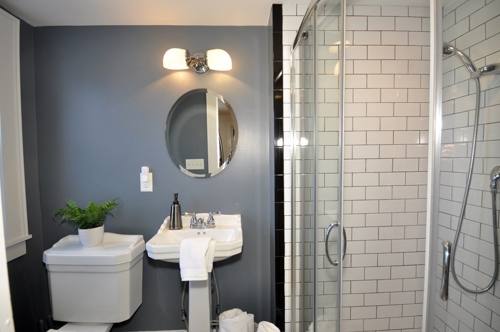 295 Appleton Street Arlington, MA 02476 - Photo 19 of 37