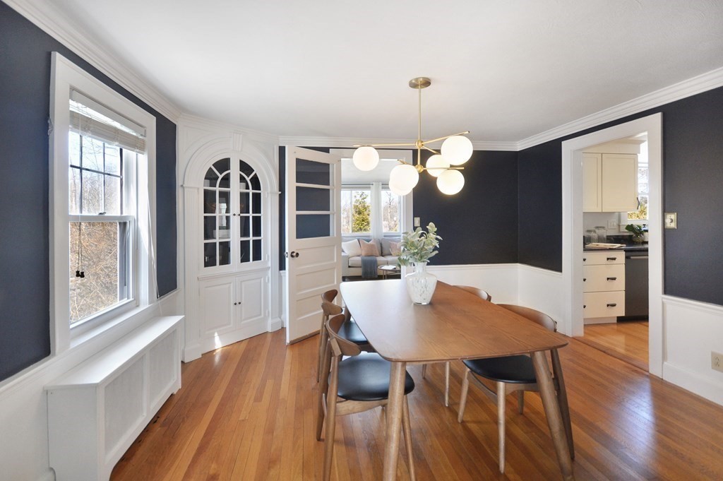 295 Appleton Street Arlington, MA 02476 - Photo 10 of 37