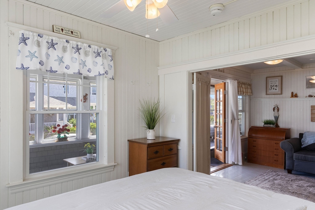 13 5th Street Wareham, MA 02558 - Photo 33 of 42