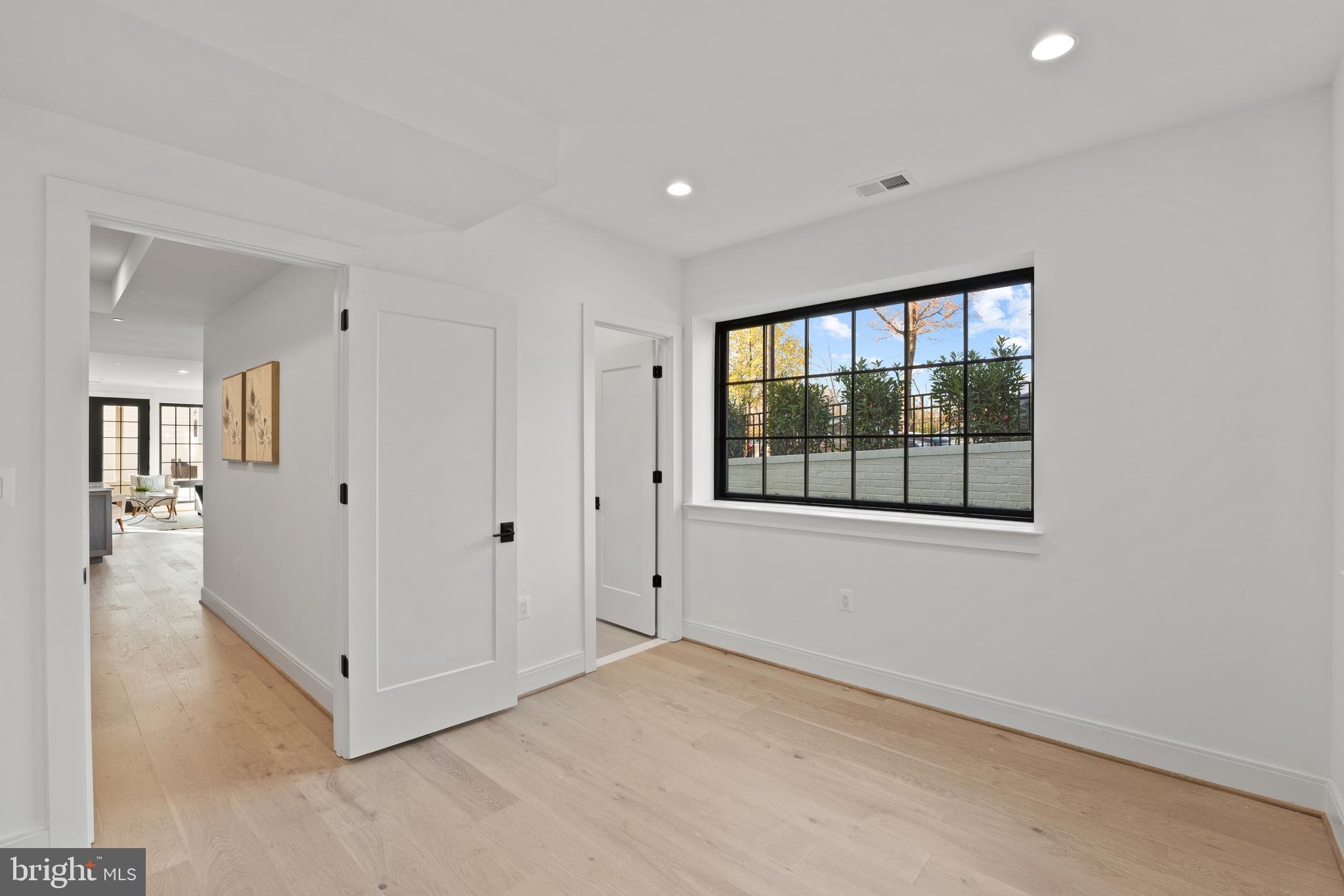 3734 R Street Northwest Washington, DC 20007 - Photo 23 of 35 Bedroom 5