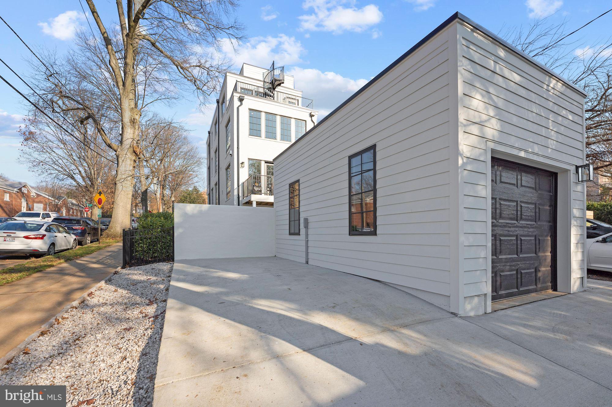 3734 R Street Northwest Washington, DC 20007 - Photo 32 of 35 Driveway and Garage