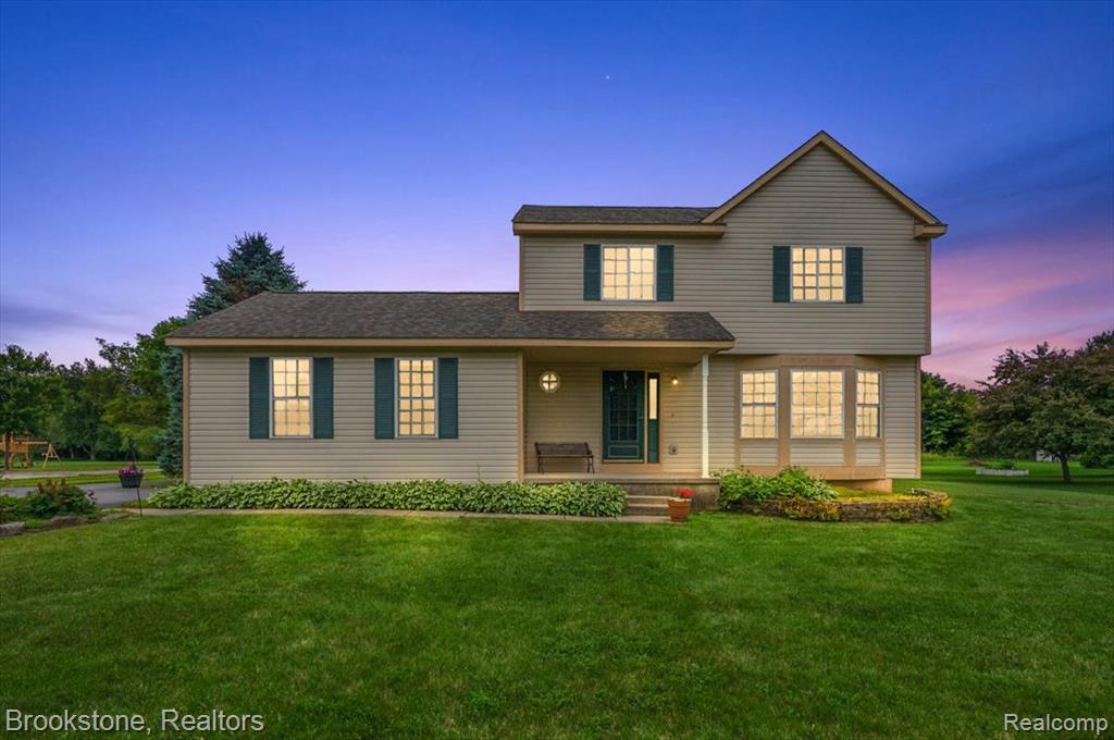 10033 Andersonville Road Clarkston, MI 48346 - Photo 1 of 67 Gallery Image 1