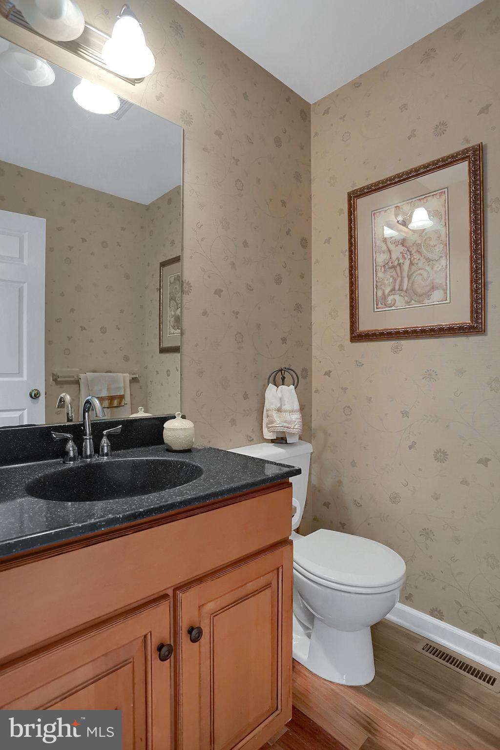 4100 Roth Farm Village Circle Mechanicsburg, PA 17050 - Photo 20 of 31