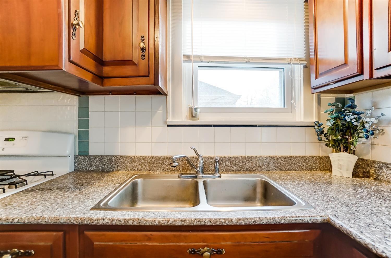 3735 Brotherton Road Cincinnati, OH 45209 - Photo 20 of 34 Gallery Image 20