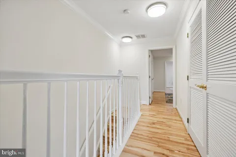 $439,900 | 801 Pleasant Drive, Unit 80111, Rockville, MD 20850