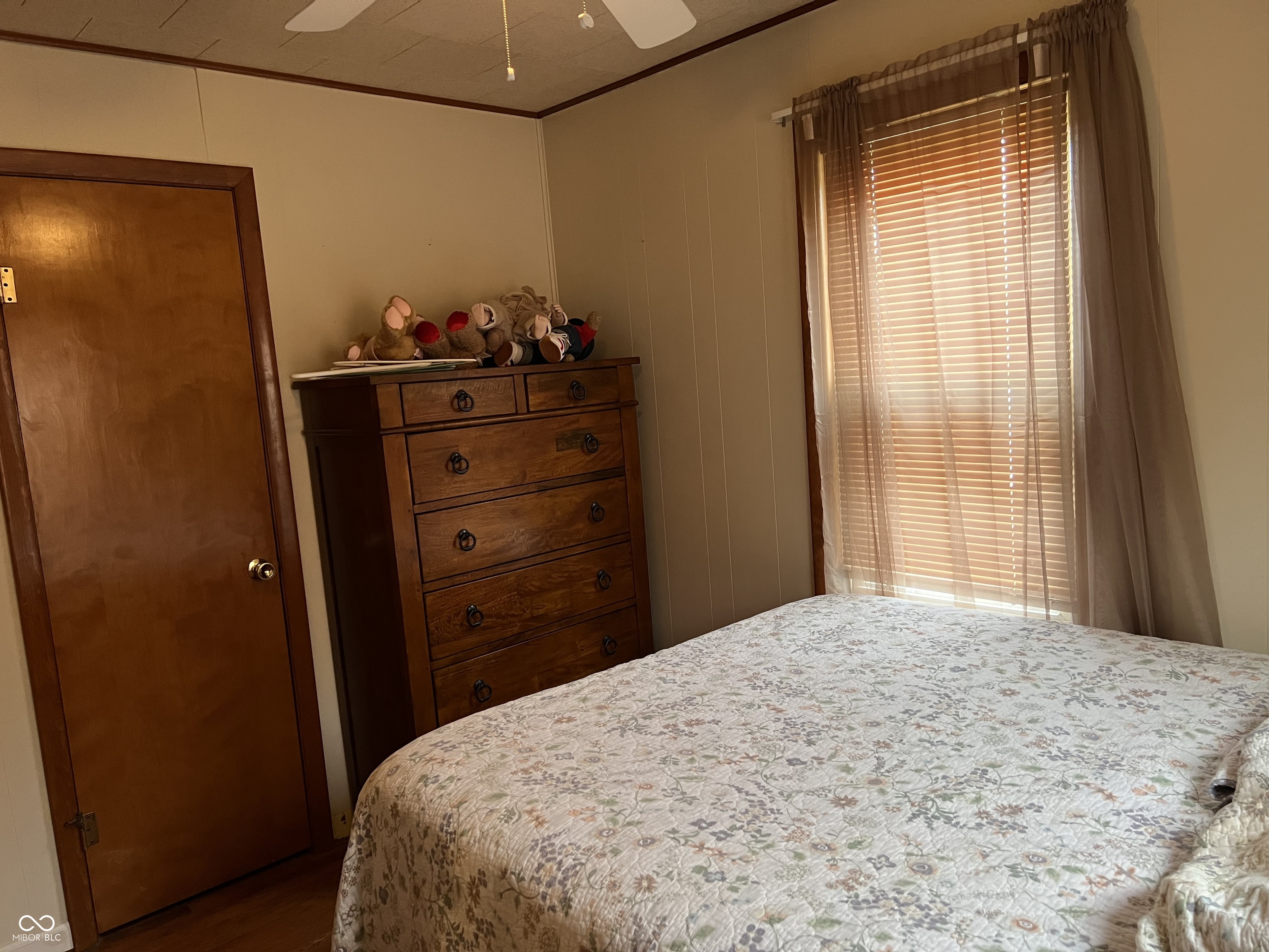 211 Elva Street Anderson, IN 46013 - Photo 12 of 26