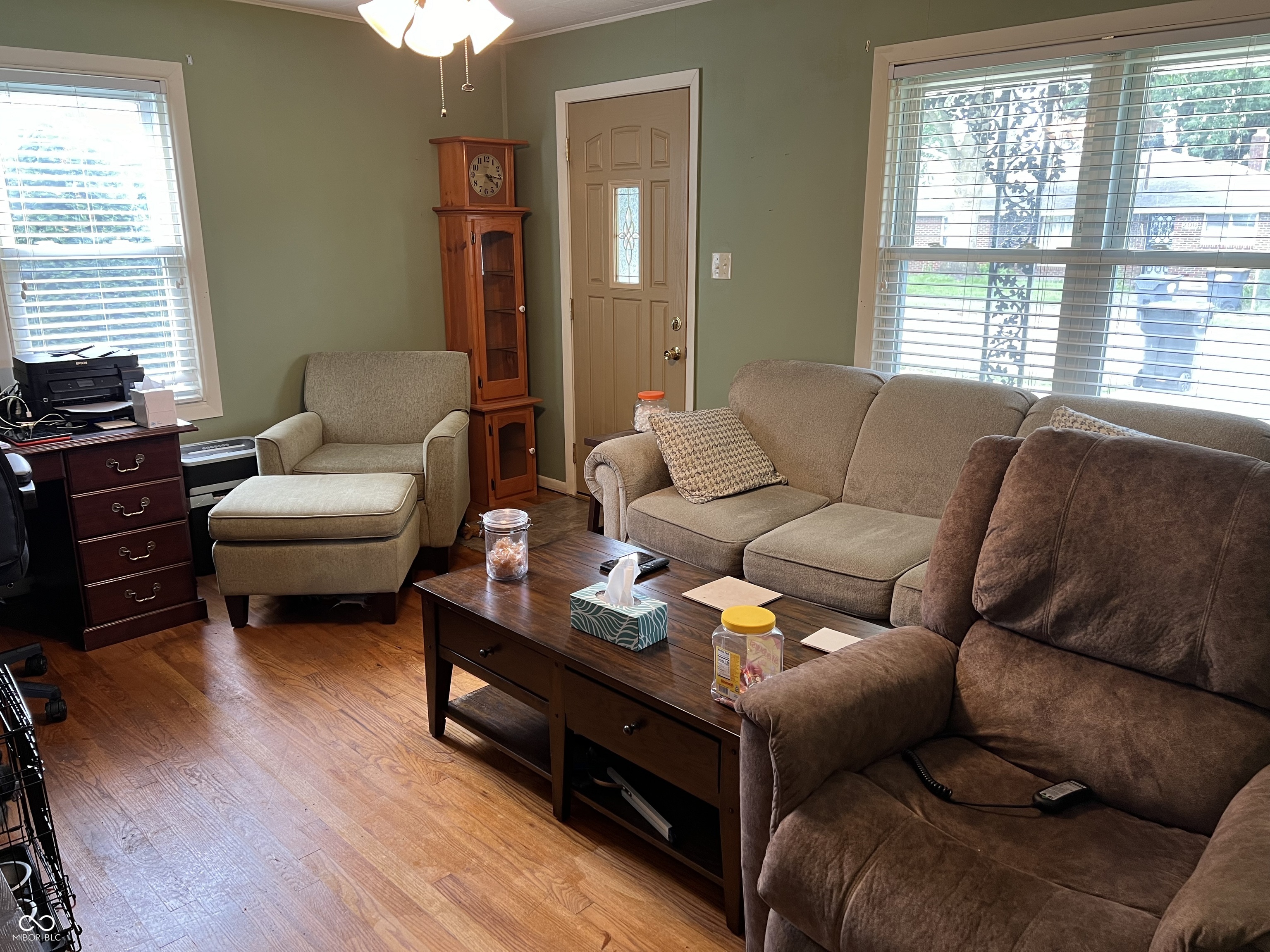 211 Elva Street Anderson, IN 46013 - Photo 4 of 26