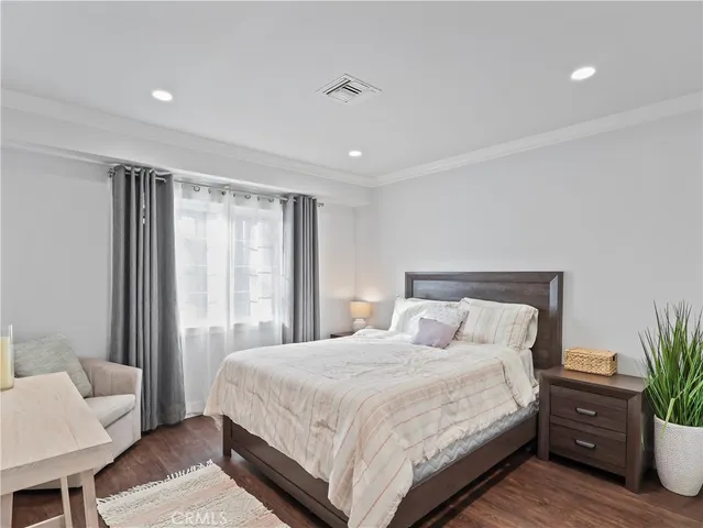 $1,149,000 | 6900 Katherine Avenue, Van Nuys, CA 91405