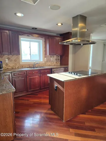 $2,000 | 527 Cedar Avenue, Unit 3, Scranton, PA 18505