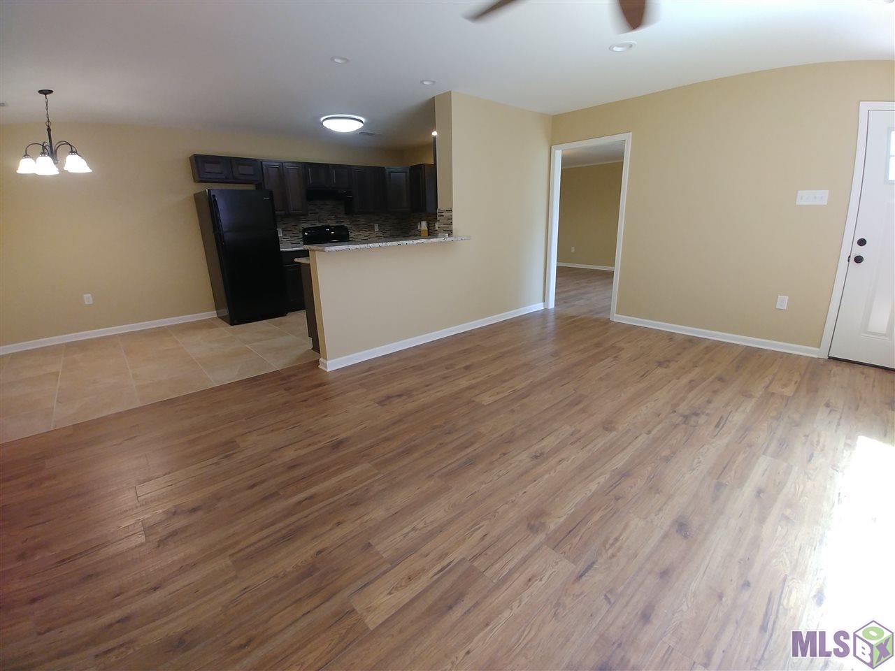 1823 Stonegate Court Baton Rouge, LA 70815 - Photo 14 of 28 Gallery Image 14
