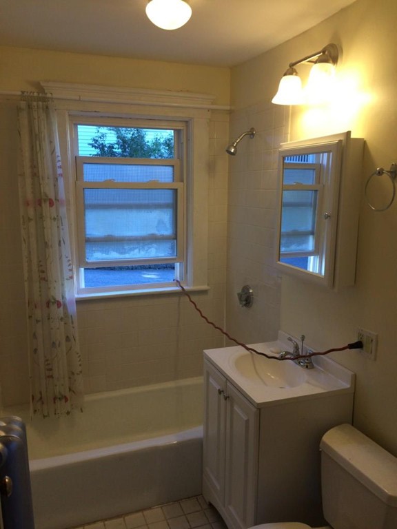 6-8 Moulton Road Arlington, MA 02476 - Photo 3 of 12 Gallery Image 3