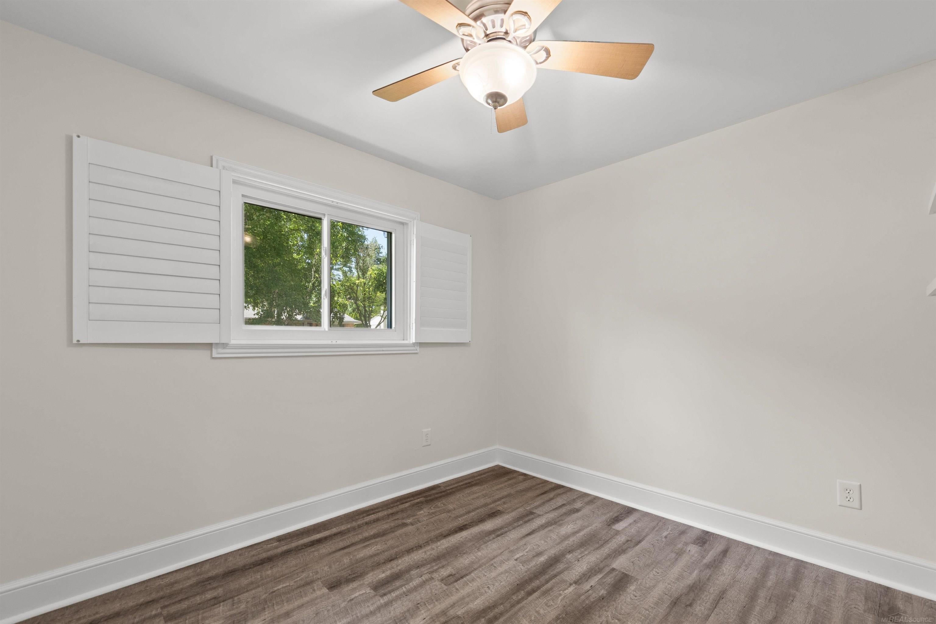 529 Rewold Drive Rochester, MI 48307 - Photo 24 of 31 Gallery Image 24