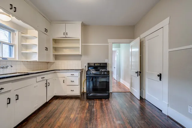 $995 | 115 Goldenrod Street, Unit A, Houston, TX 77009