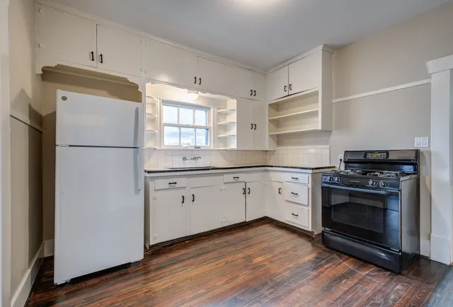 $995 | 115 Goldenrod Street, Unit A, Houston, TX 77009