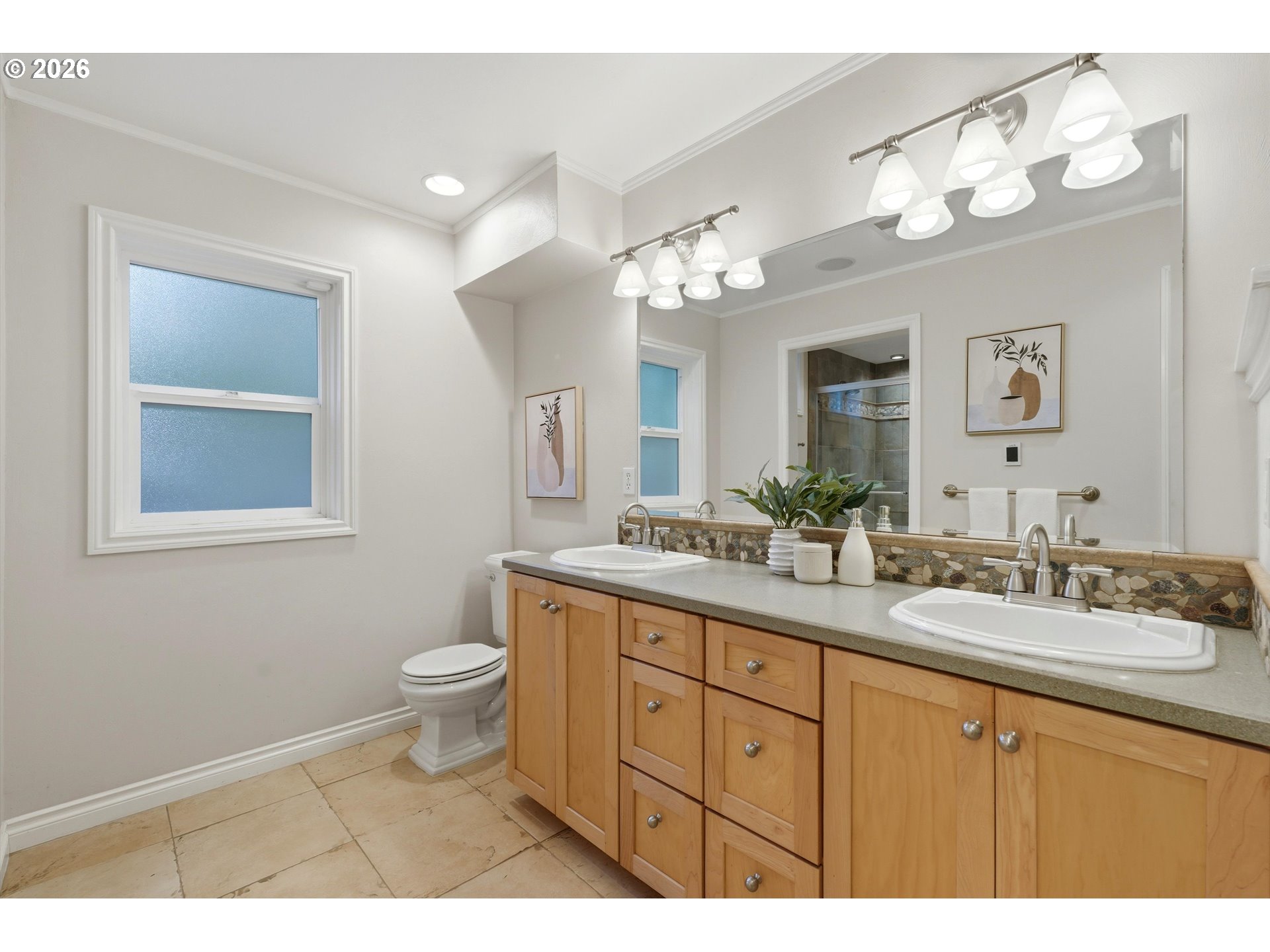6331 Southwest Brugger Street Portland, OR 97219 - Photo 20 of 40 Gallery Image 20