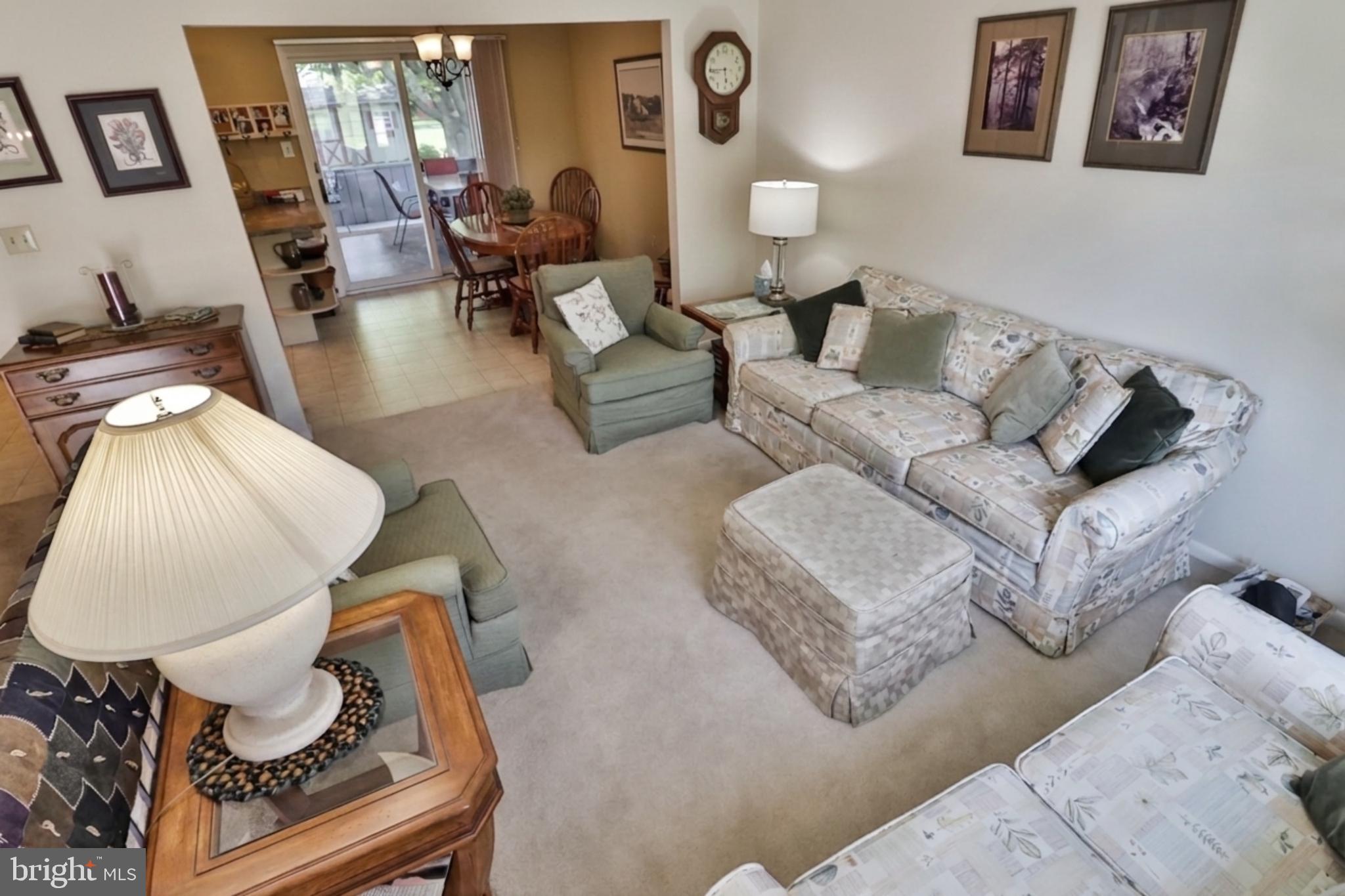 34 South Oak Street Lititz, PA 17543 - Photo 15 of 43 a living room with furniture