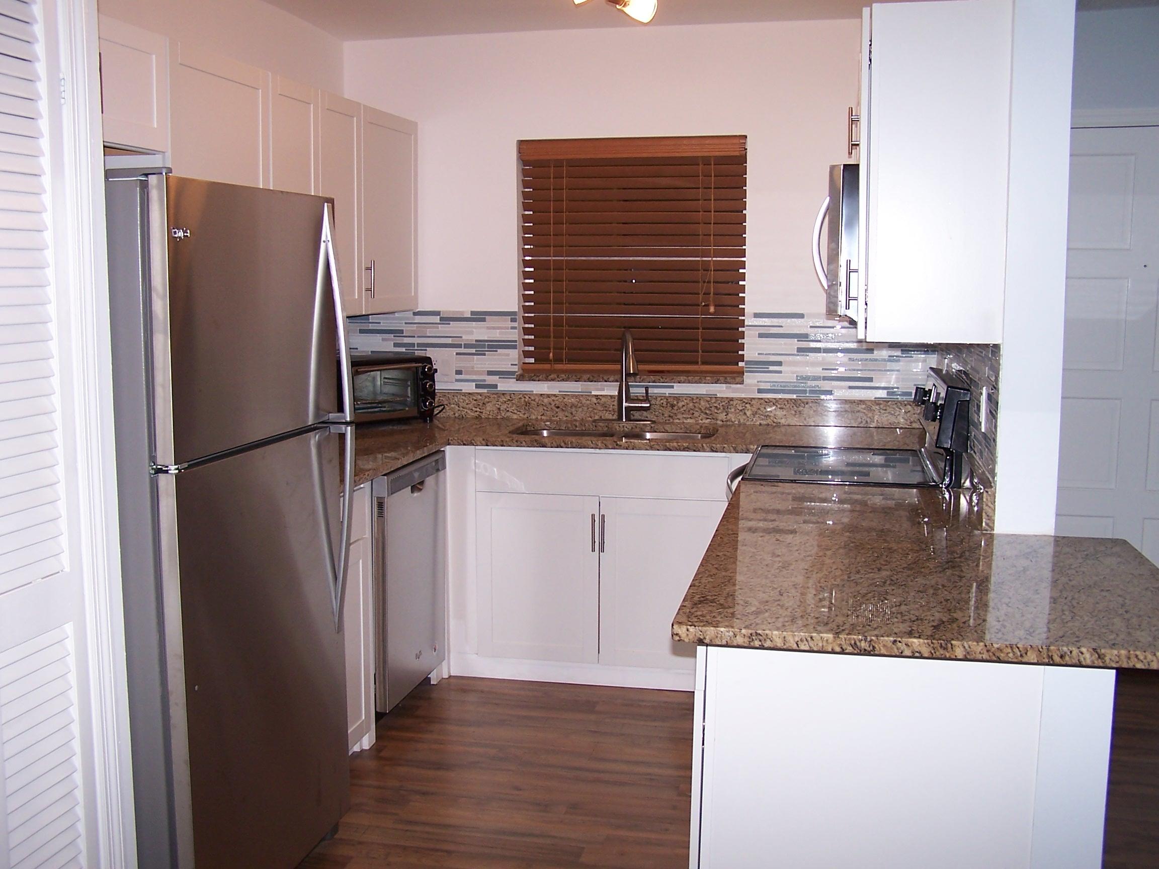 1251 Northwest 13th Street, Unit 436C Boca Raton, FL 33486 - Photo 2 of 27 Kitchen