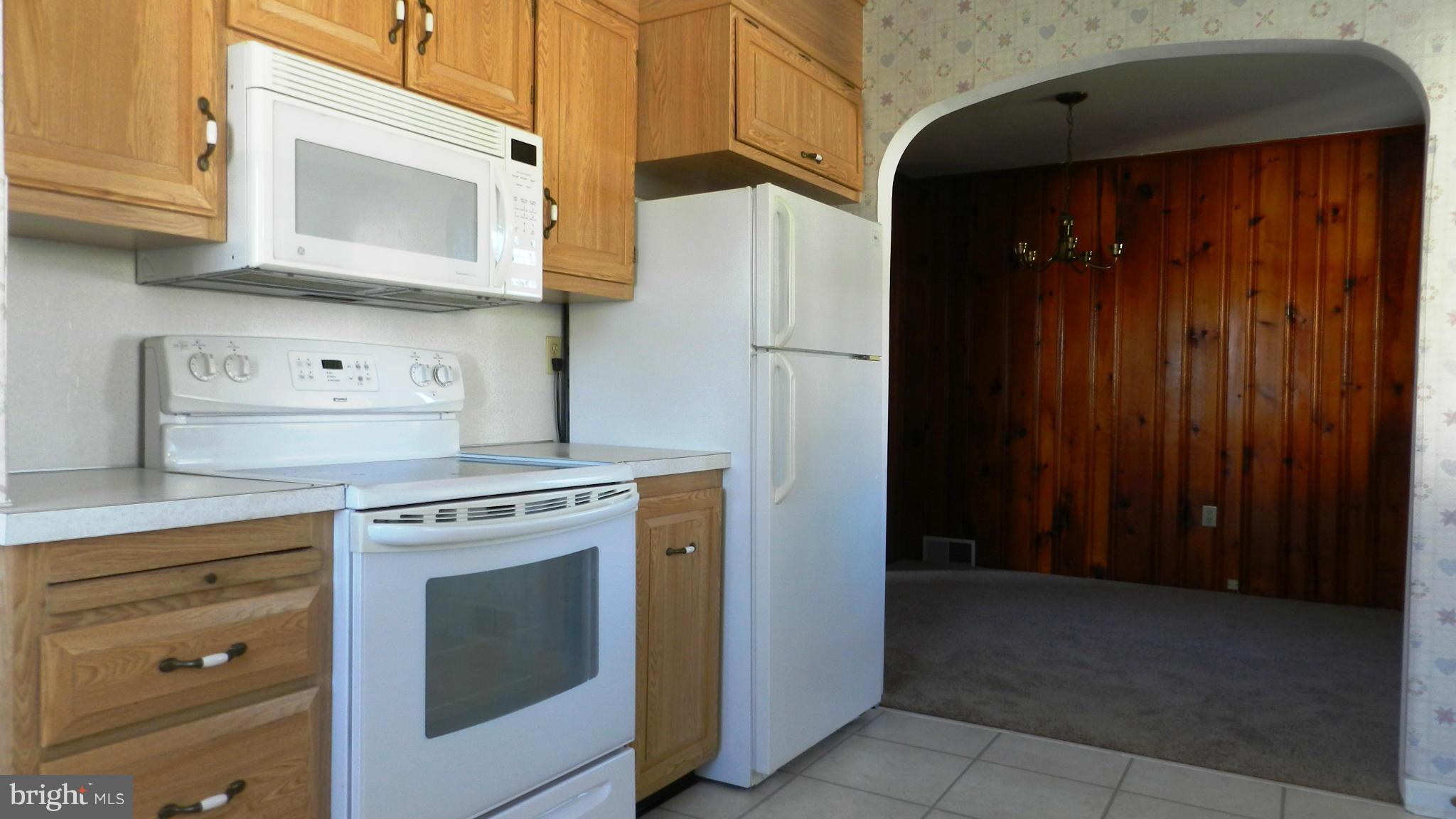 105 Ritchey Road Fayetteville, PA 17222 - Photo 8 of 23 Kitchen