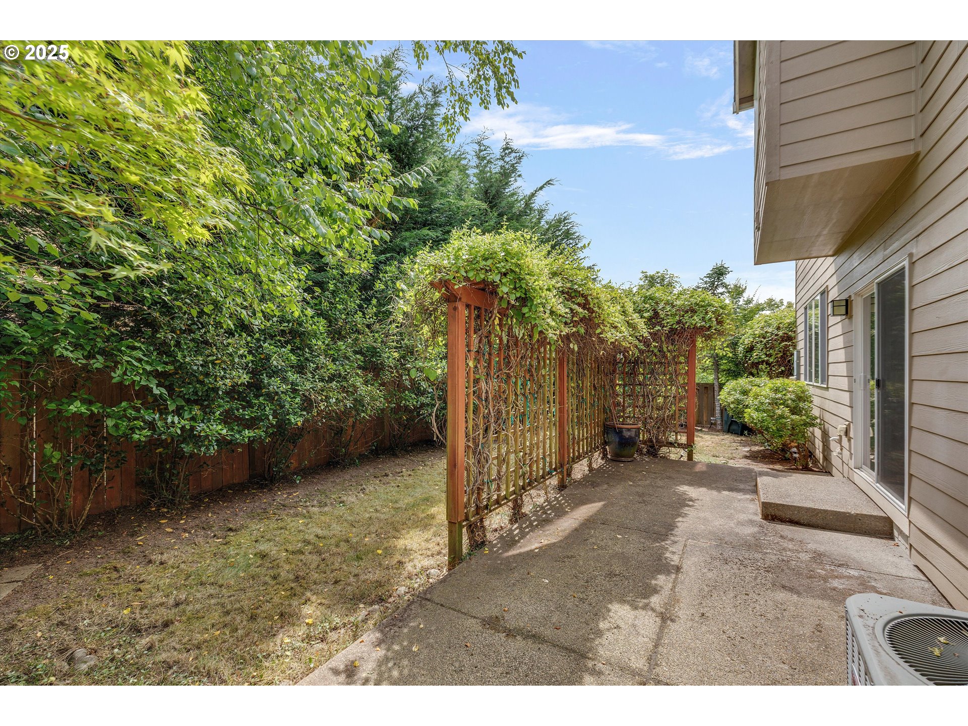 9742 Southwest Taylor Street Portland, OR 97225 - Photo 17 of 19 Gallery Image 17