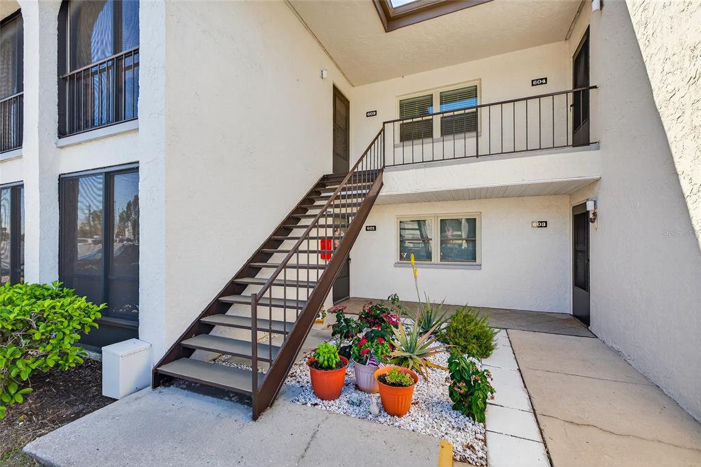 7701 Starkey Road, Unit 602 Seminole, FL 33777 - Photo 1 of 24