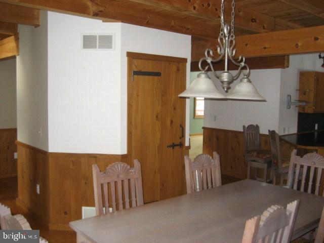 1386 Centerville Road Newville, PA 17241 - Photo 9 of 23 Gallery Image 9
