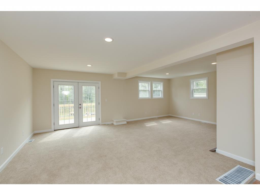 154 Hodgdon Road Weare, NH 03281 - Photo 8 of 20