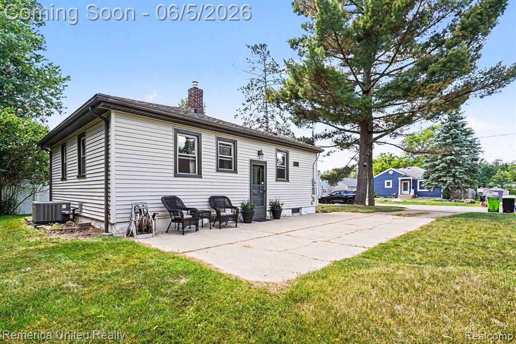 1024 Lee Street Fenton, MI 48430 - Photo 21 of 32