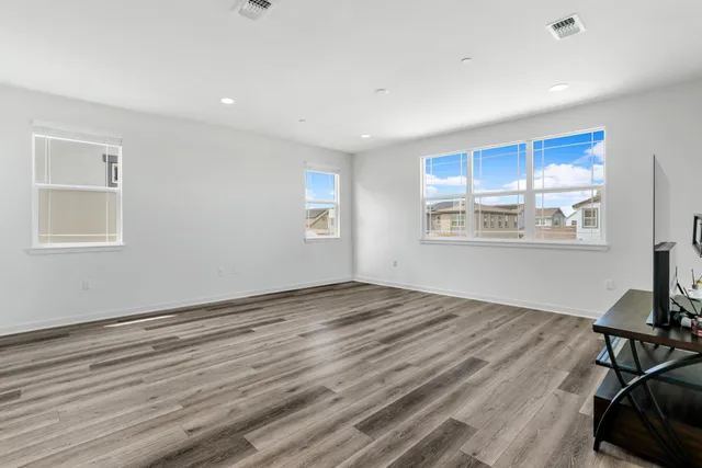 $999,888 | 3104 Needham Avenue, Lathrop, CA 95330